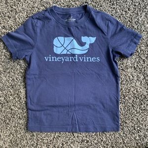 Vineyard vines T-shirt